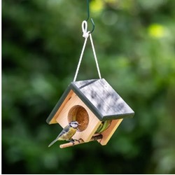Cork Hanging Peanut Butter Feeder