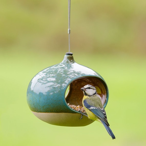 National Trust Vierno Seed Feeder