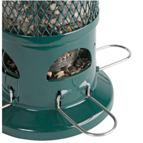 the squirrel buster feeder