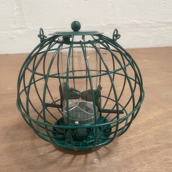 Clearance Small Globe ( London ) Seed Feeder