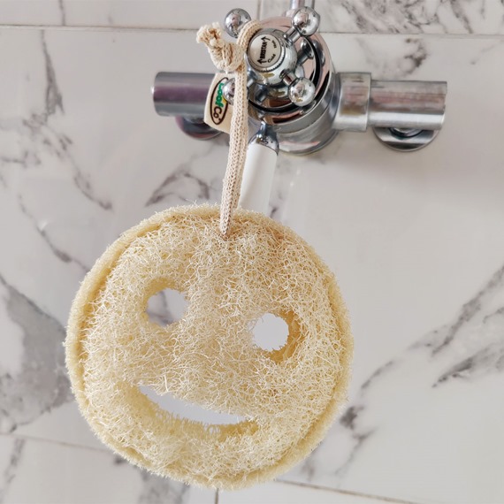 Bath Time Smile Loofah