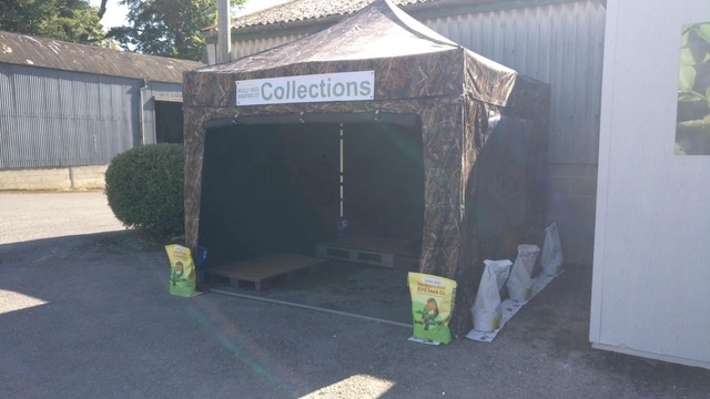 Click and Collect gazebo
