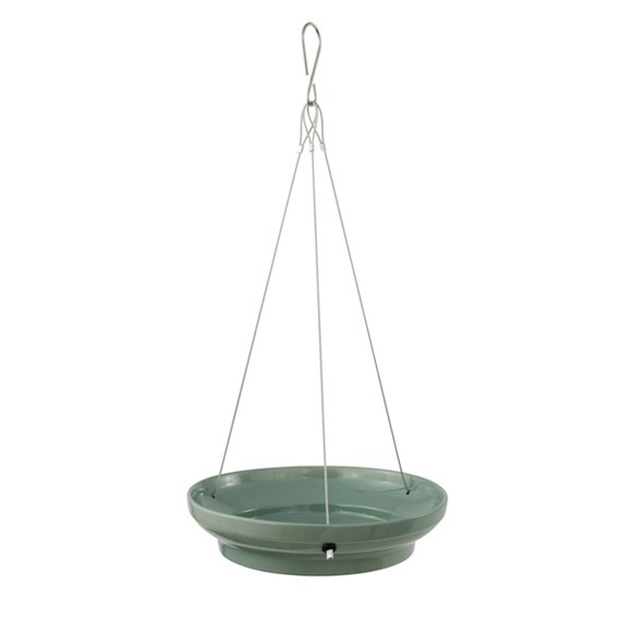 Hanging water dish