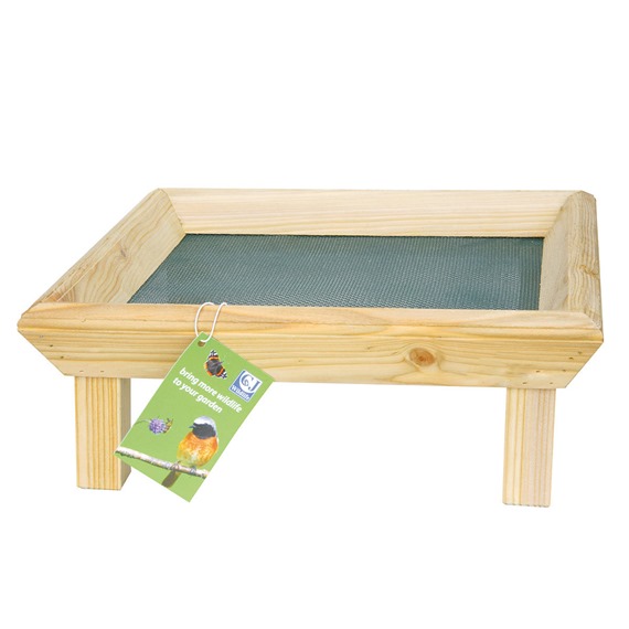 square ground feeding table